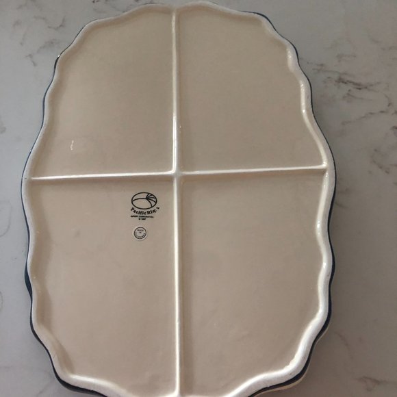 Floral Ceramic Pacific Rim Tray w/Scalloped Rim - Picture 6 of 7